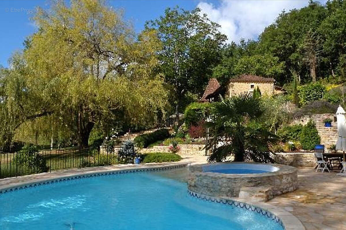 Maison à PUY-L'EVEQUE