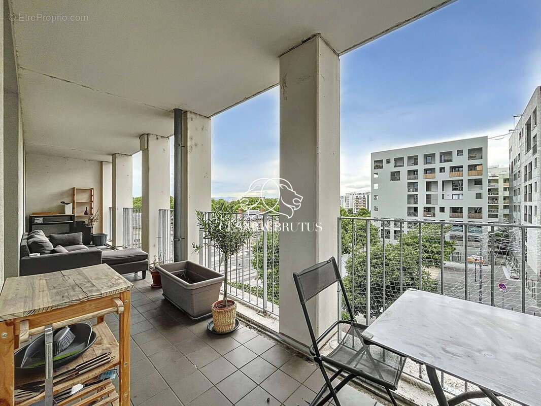 Appartement à LYON-8E