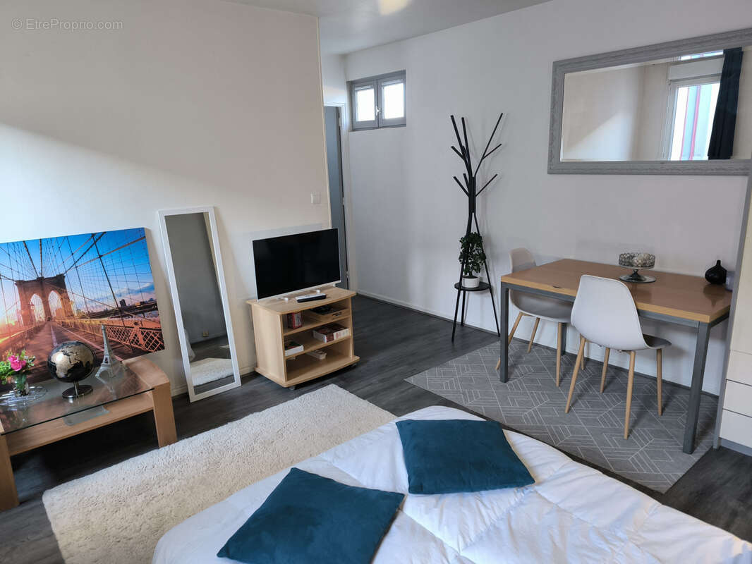 Appartement à MIGENNES