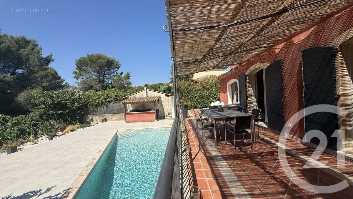 Maison 204 m² à Biot  - photo 3