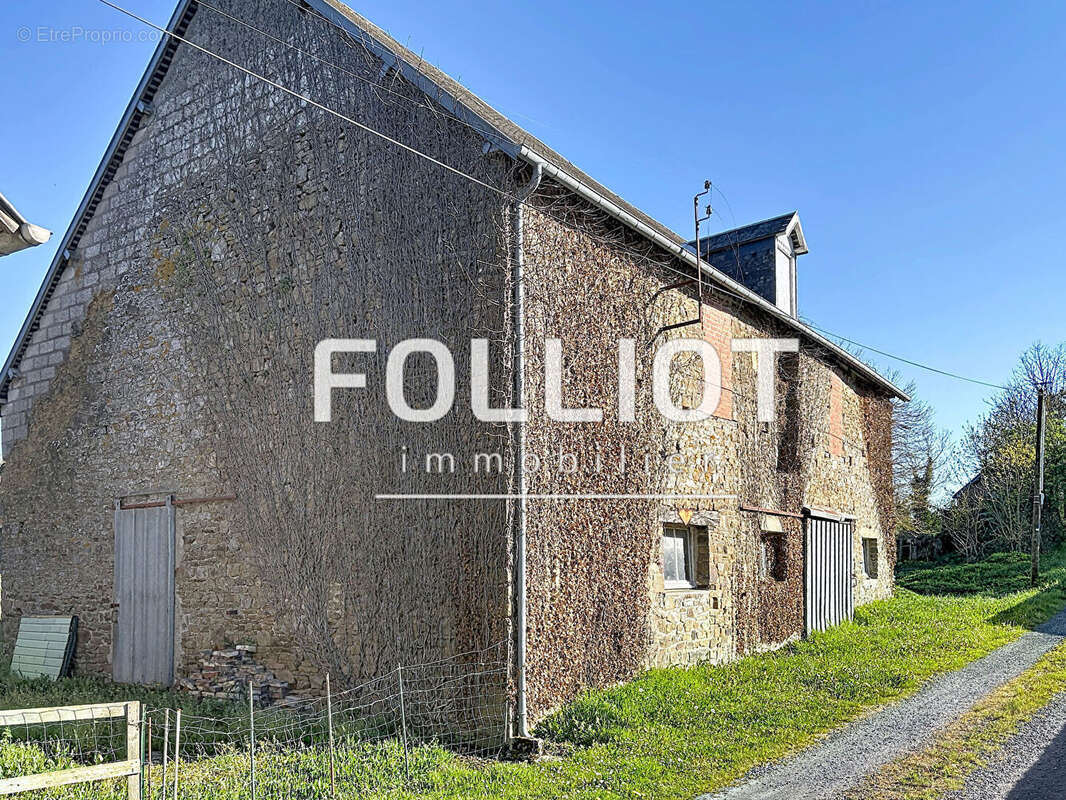 Maison à SAINT-AMAND