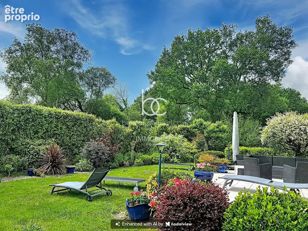 Plescop - Maison familiale de charme avec jardin arboré - photo 4