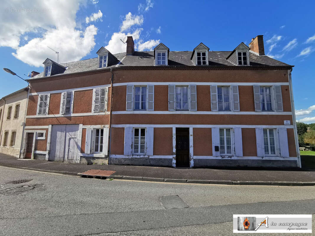 Maison à PIONSAT