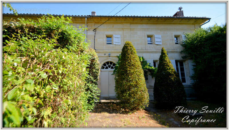 Maison en pierre, 16 pièces, 8 chambres - photo 16