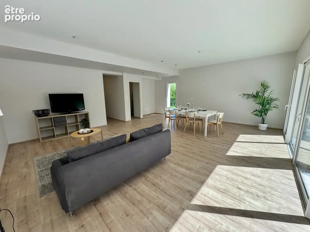 Maison 5 pièces 121 m² à vendre à Pugey (25720) - photo 3