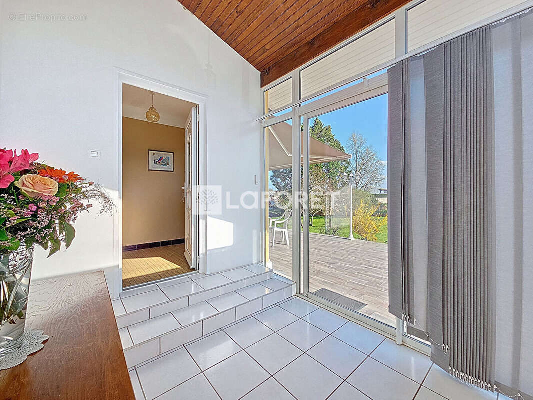 Maison de plain pied Orthez 5 pièces 78m² - photo 7