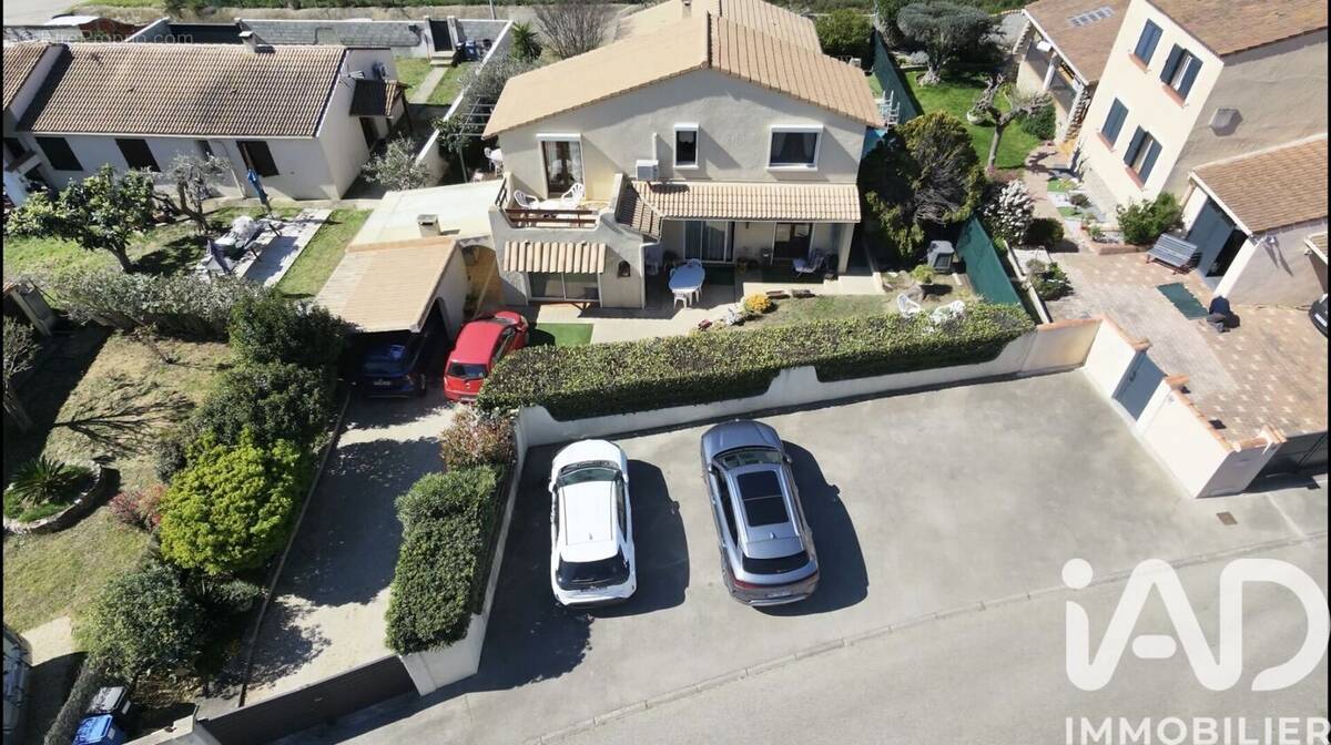 Photo 1 - Maison à SAINT-GILLES