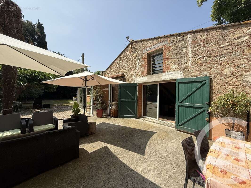 Maison à SAINT-CYPRIEN