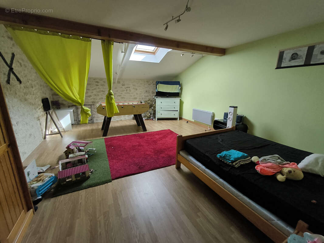 Maison à BAGAT-EN-QUERCY