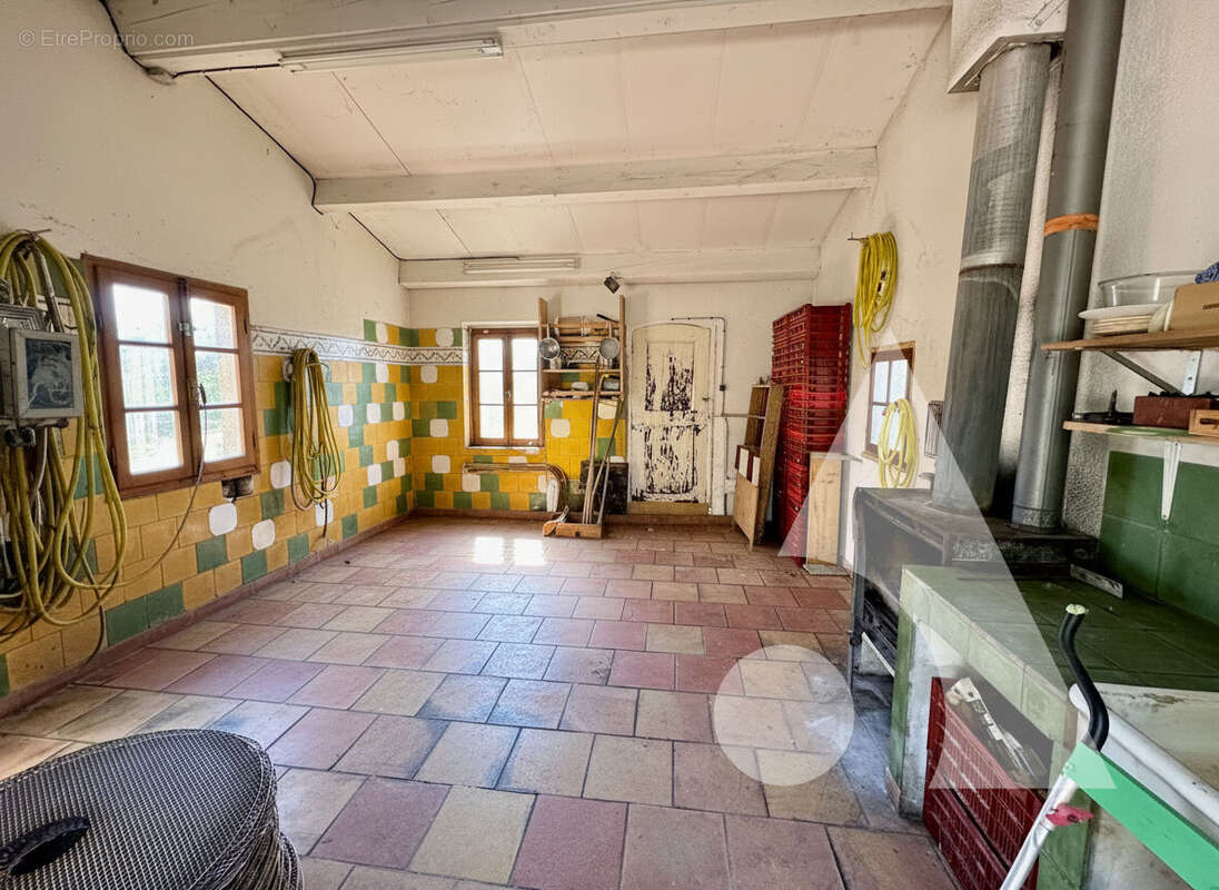 Maison à VILLECROZE