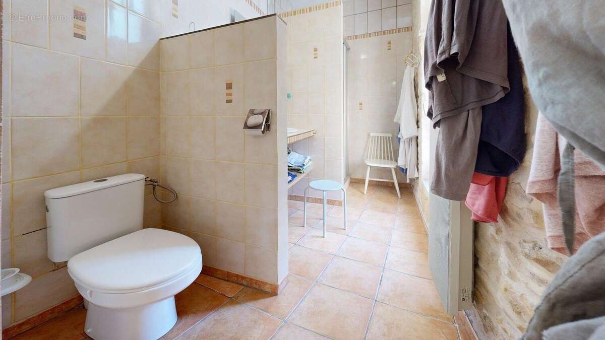 Maison 91 m² à Le Buisson-De-Cadouin  - photo 8
