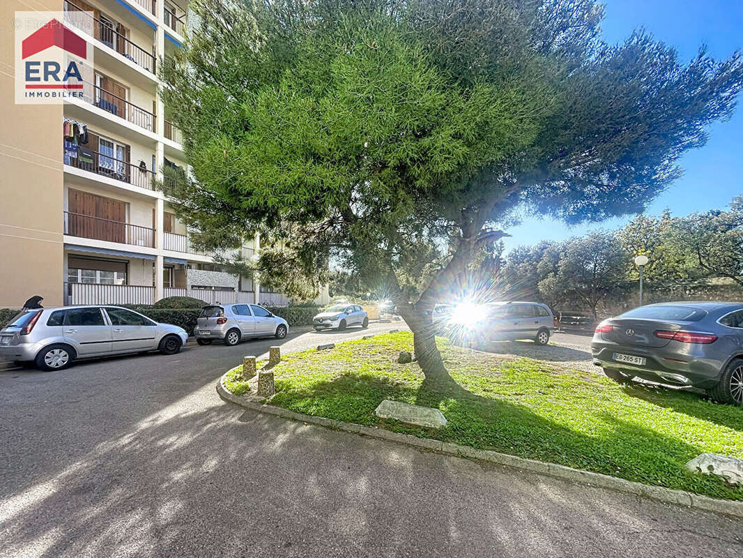 Appartement à MARSEILLE-14E