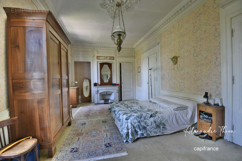 Maison à CHAZEY-SUR-AIN