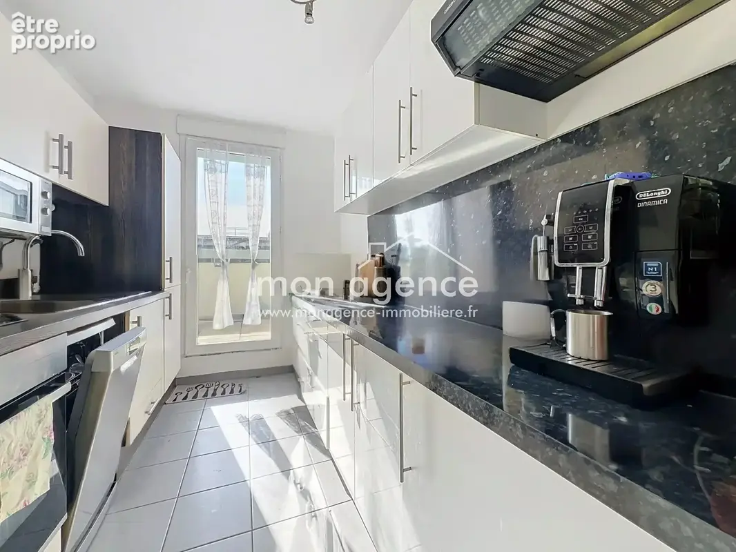 A Rouen 76100,  Appartement 4 pièces à vendre - photo 3