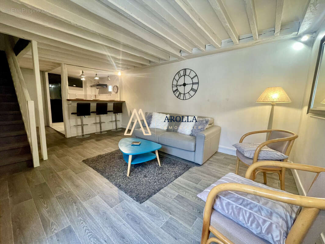 Appartement à PARIS-9E