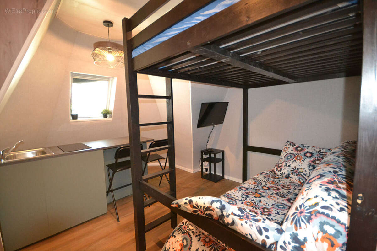Appartement à PARIS-10E