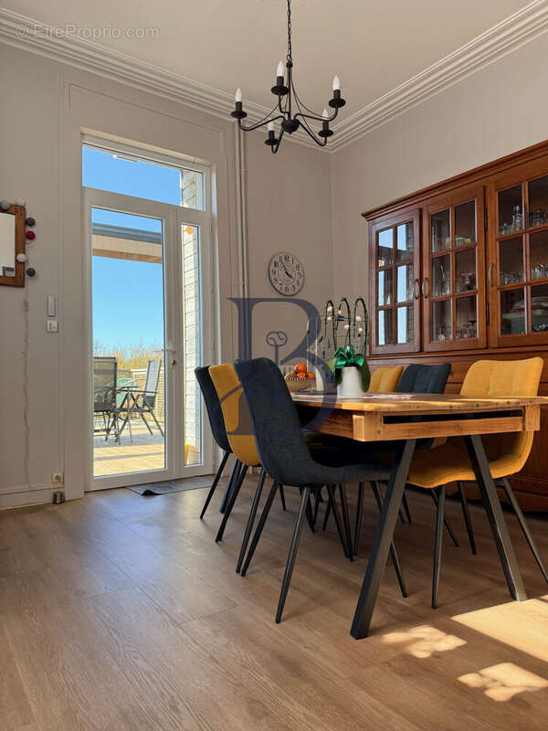 Maison à VILLEDIEU-LES-POELES