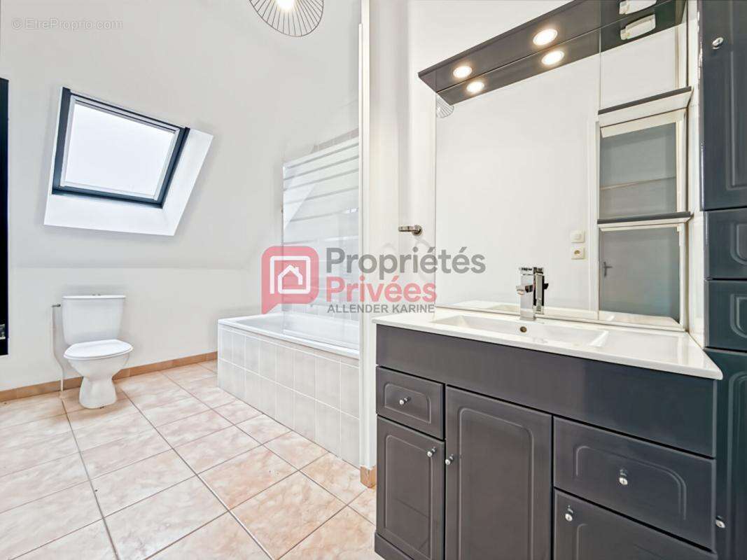 Maison Fontaine La Gaillarde 4 pièce(s) 97 m2 - photo 9