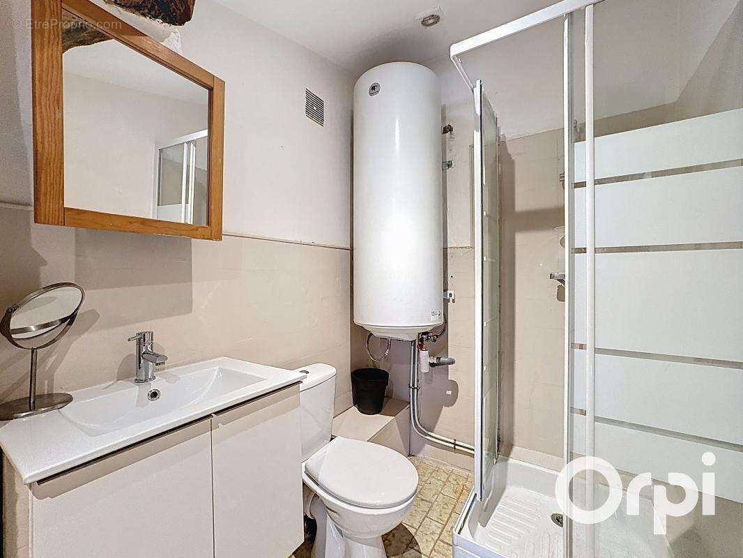 Appartement à VILLENEUVE-LOUBET