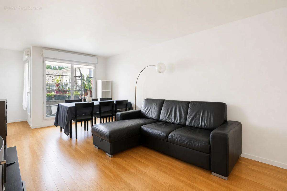 Appartement 4 pièces, 2 places parking, résidence sécurisée - photo 2