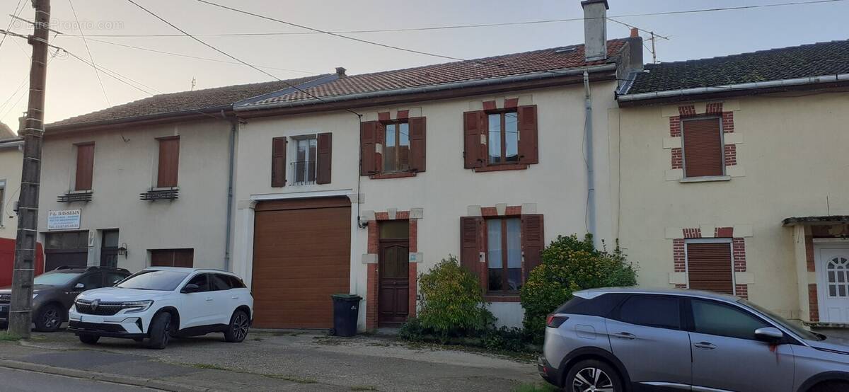 Maison à BIONCOURT