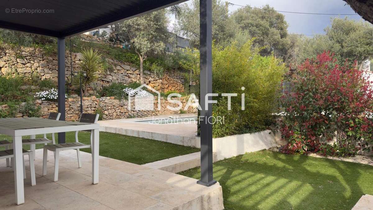 Photo 2 - Appartement à LA VALETTE-DU-VAR