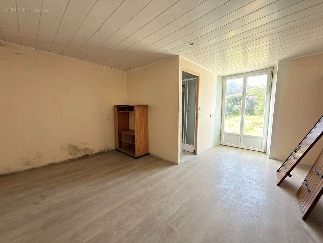 Maison à RAIX