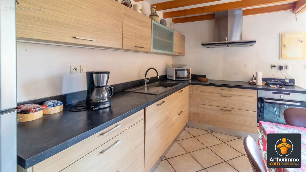 Maison à SAINTE-CATHERINE