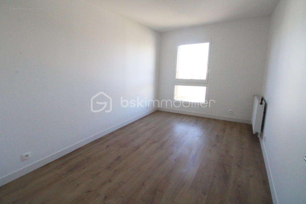 Appartement à LE MEE-SUR-SEINE