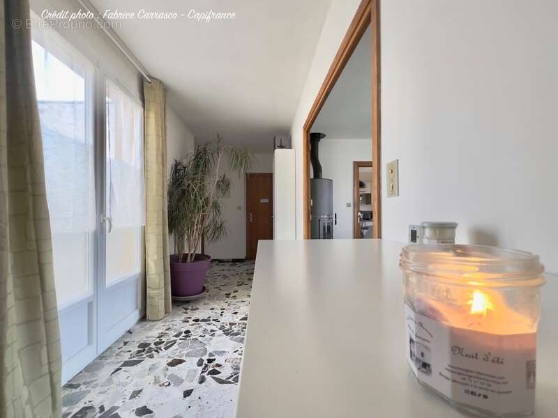 Maison à vendre 5 pièces SAINT BONNET PRES RIOM (63) - photo 7