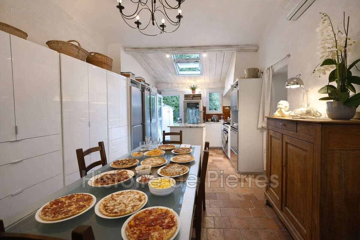 Maison à LA GARDE-FREINET