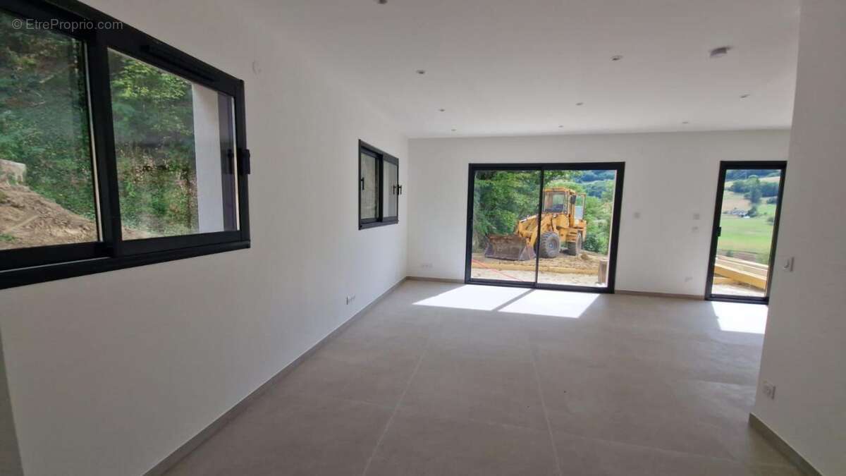 À VENDRE en EXCLUSIVITÉ à Moye – Maison récente sur les premières hauteurs de Rumilly - photo 3