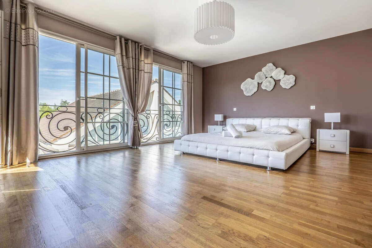 Maison à MAGNY-LE-HONGRE