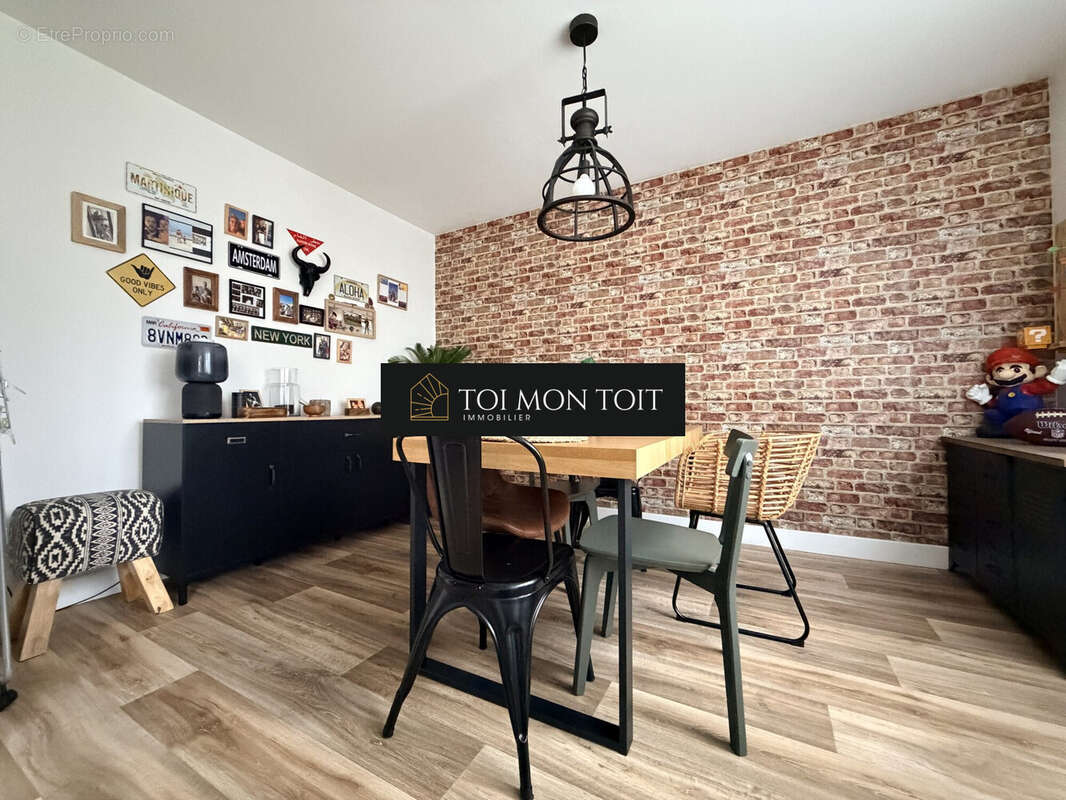 Appartement à SURVILLIERS