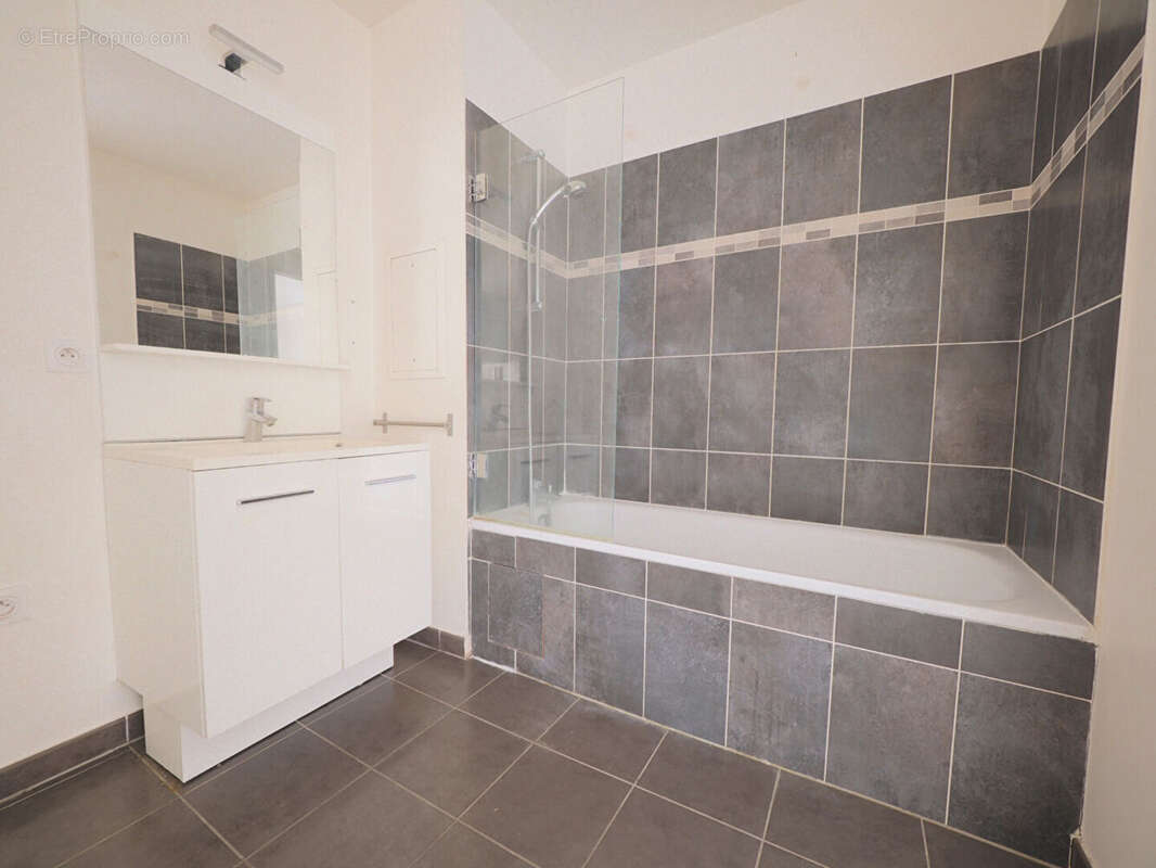 Appartement à ROMAINVILLE