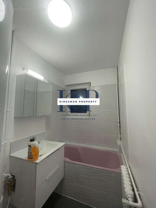 Appartement à PARIS-19E