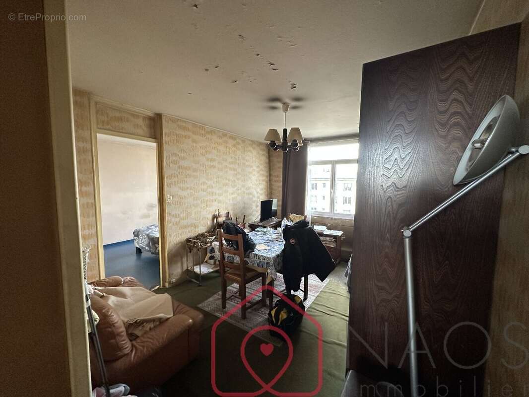 Appartement à CHATILLON