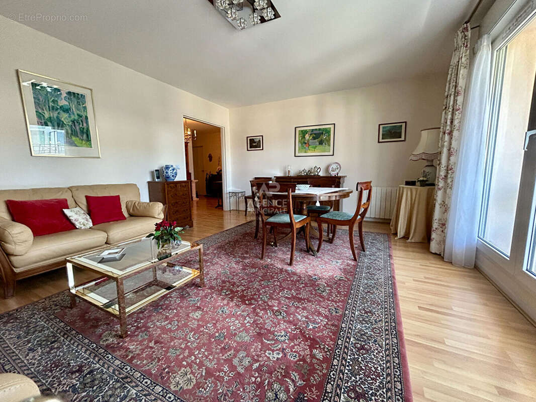 Appartement à POISSY