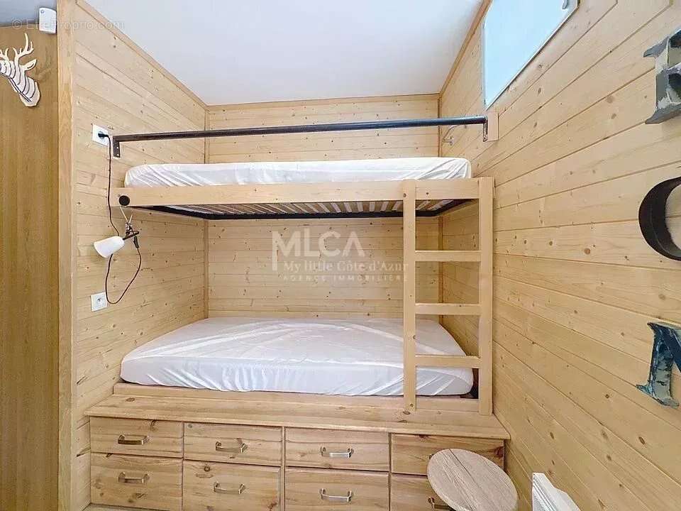 Appartement à SAINT-ETIENNE-DE-TINEE