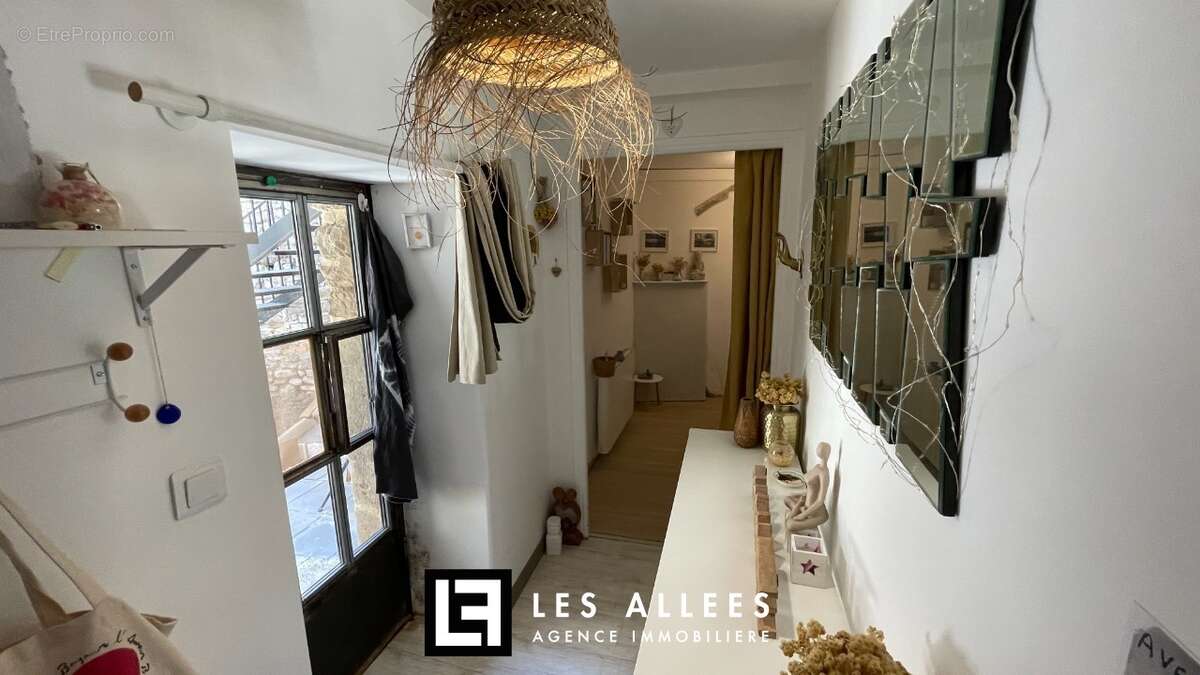 Appartement 112 m² à Taulignan  - photo 2