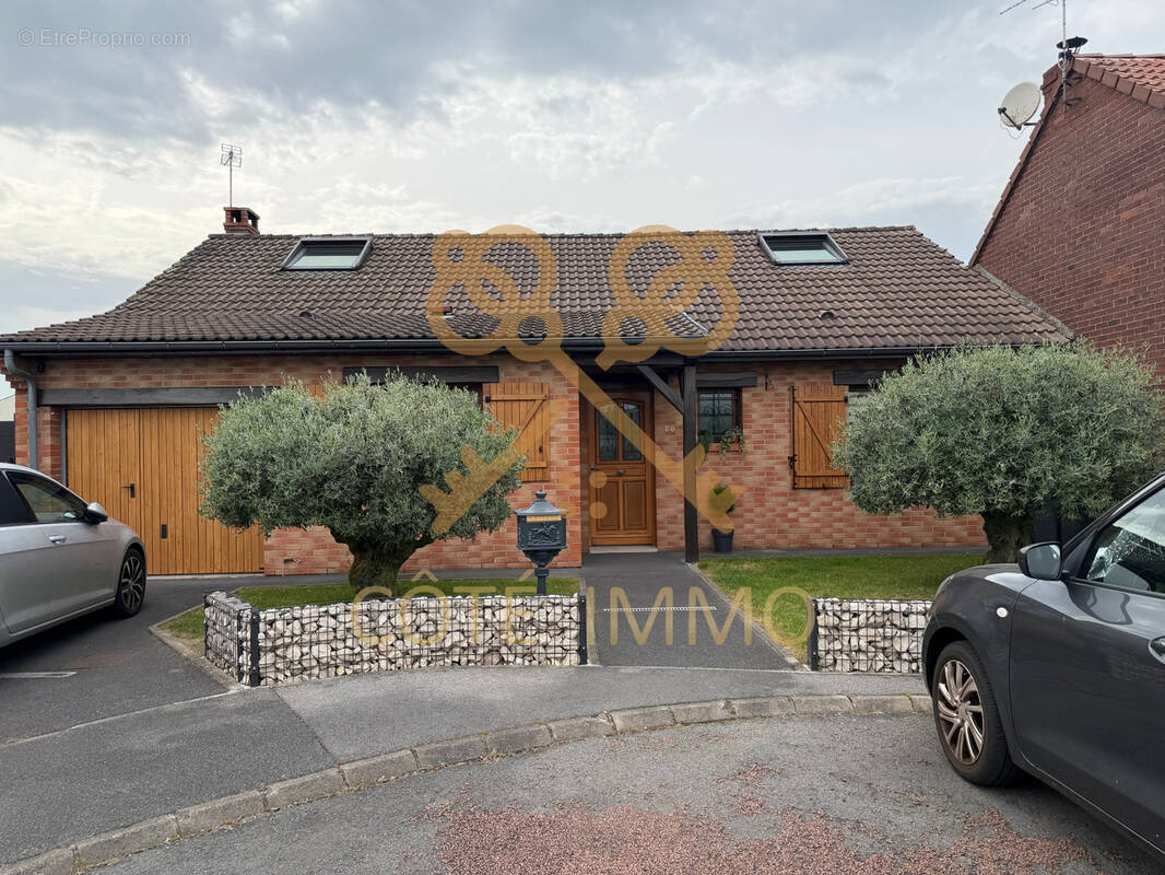 Maison à COURCELLES-LES-LENS