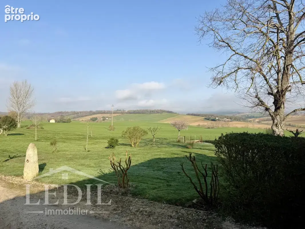Maison en pierre rénovée avec vue panoramique - photo 6