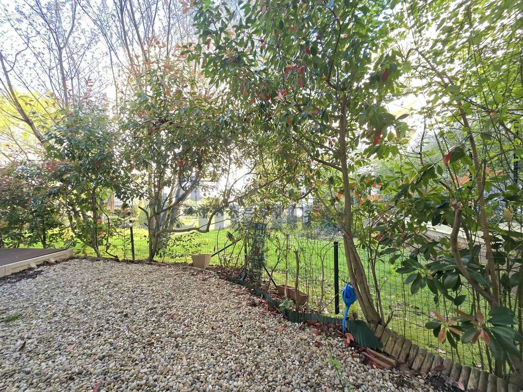 Appartement à ISSY-LES-MOULINEAUX