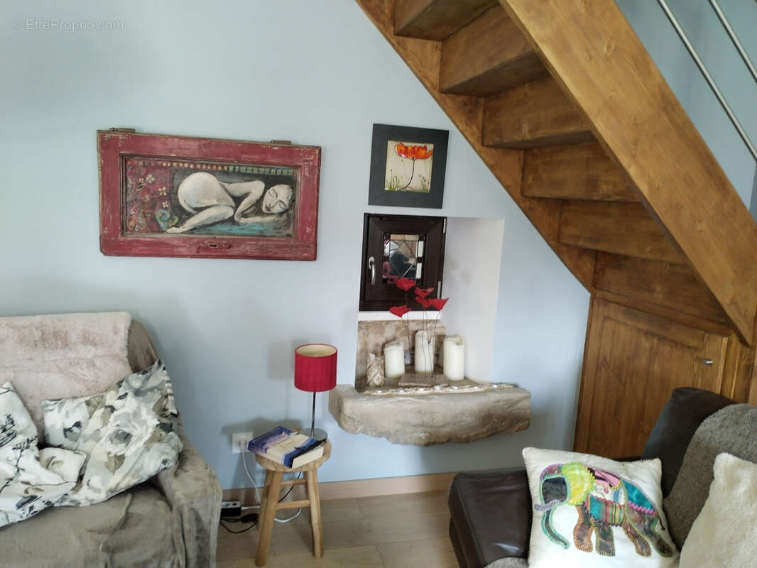 Maison à LA BATIE-DIVISIN