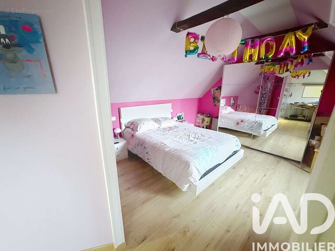 Maison 180 m² à Lanrodec  - photo 3
