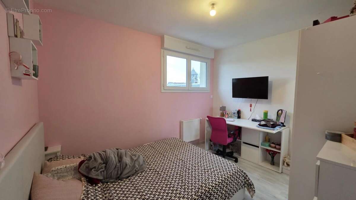 Maison à GRANDVILLIERS