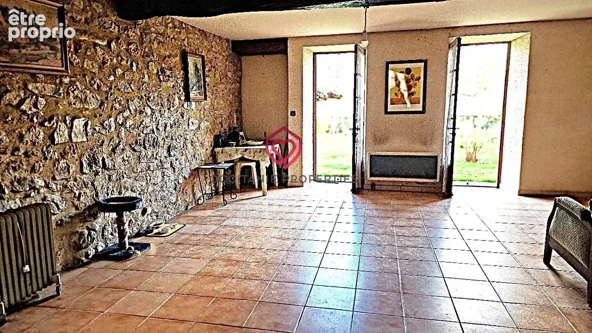 Propriété avec 2 habitations indépendantes - photo 6