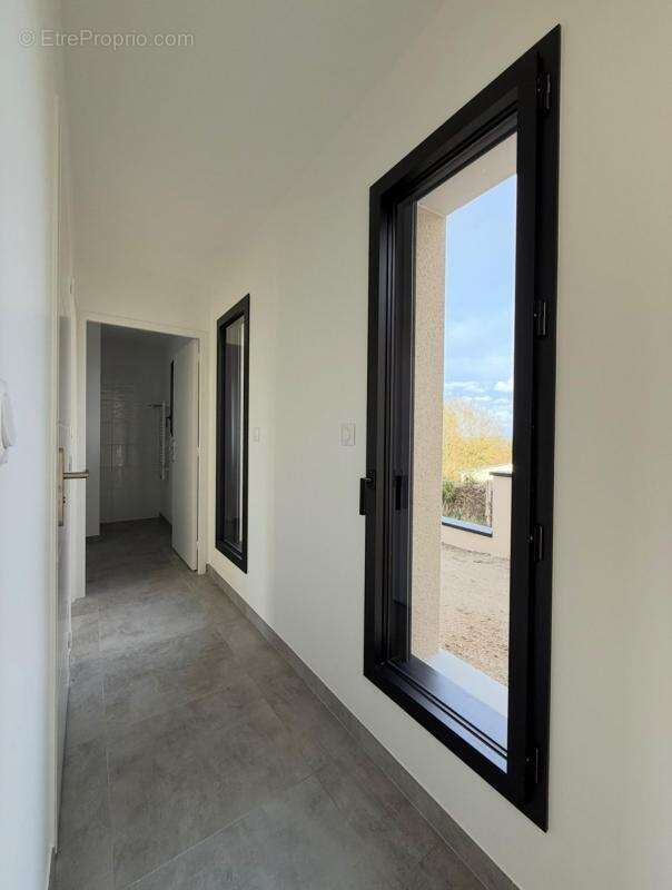 Maison à SAINT-MARCEL