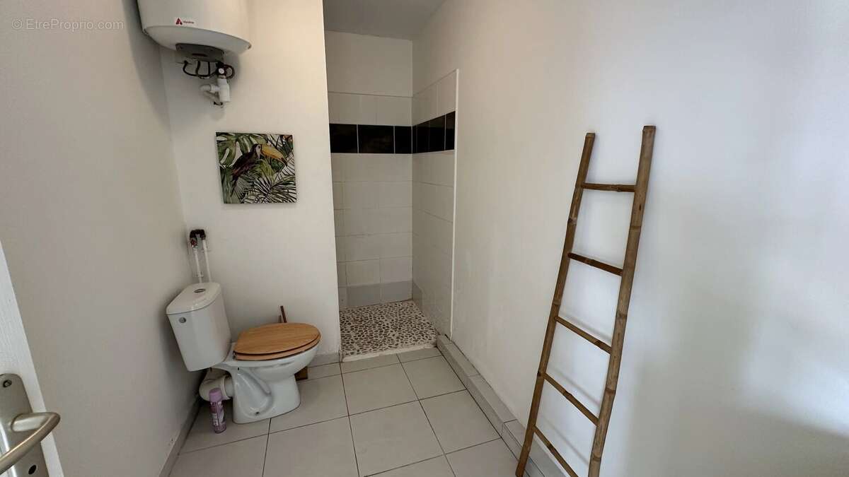 Votre appartement t2 dans une résidence sécurisée à cayenne - photo 6