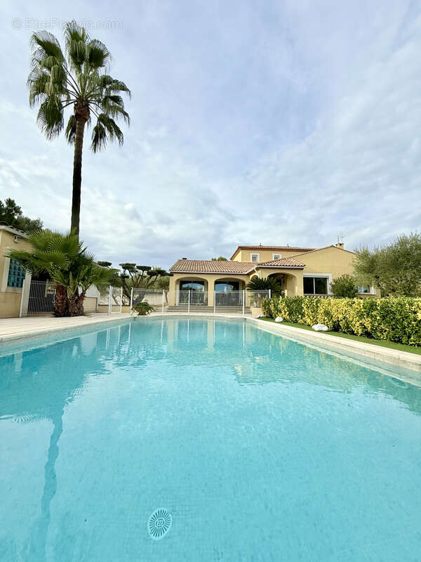 PIGNAN maison T6 avec piscine et sous sol - photo 9